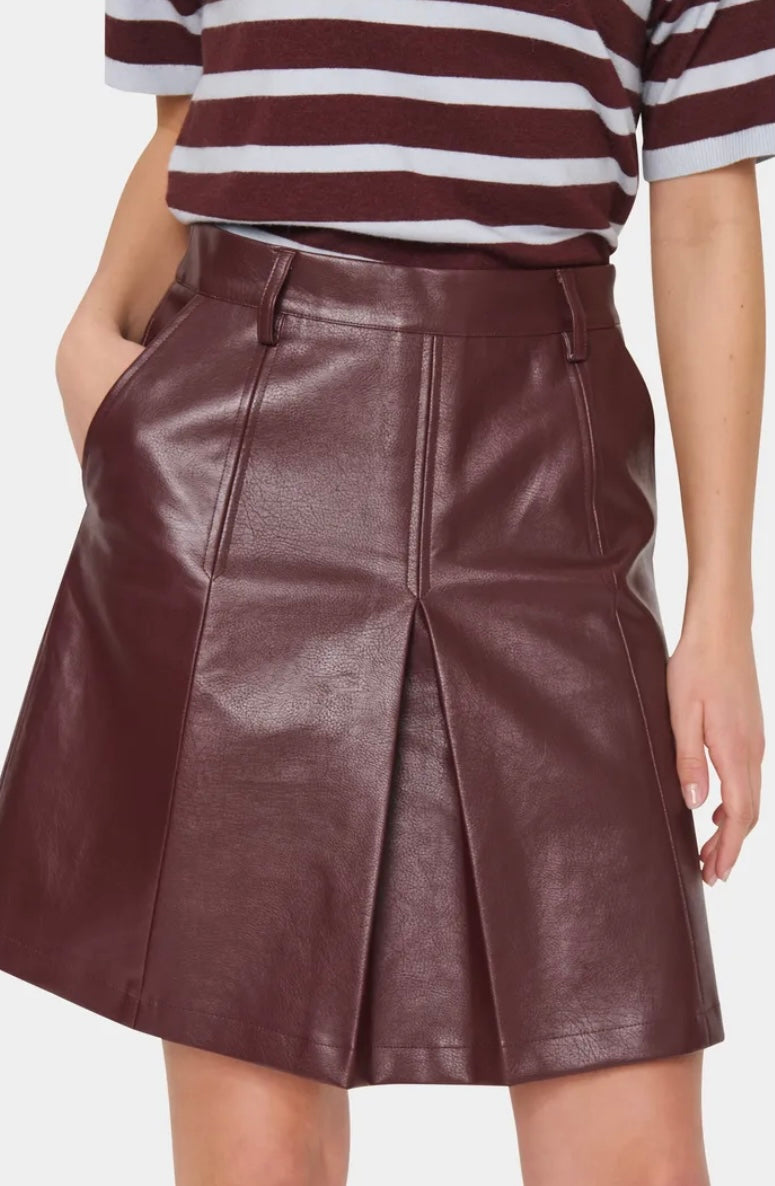 Fern Skirt | Burgandy