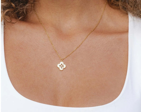 Clover Necklace