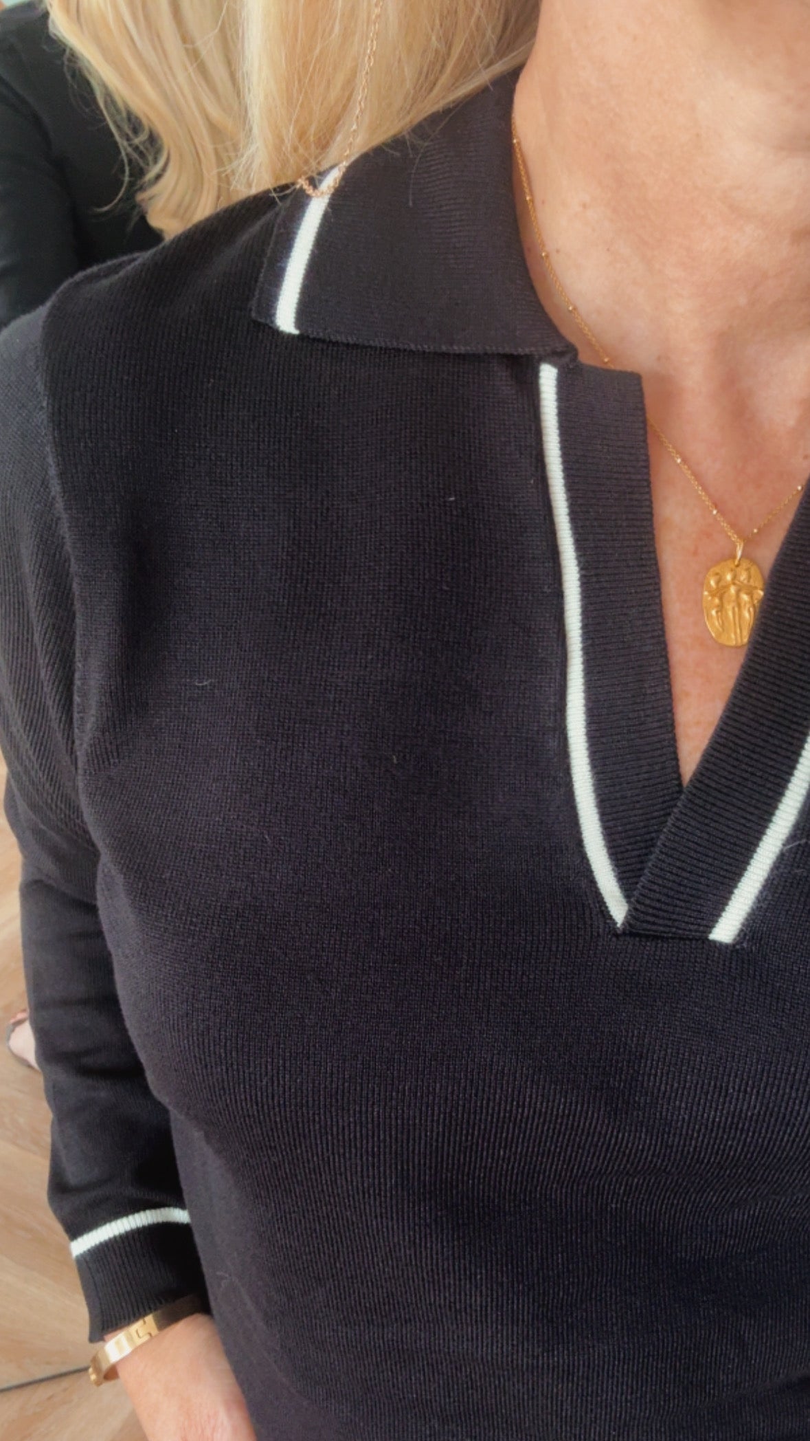 Laura Long Sleeved Polo Knit | Black