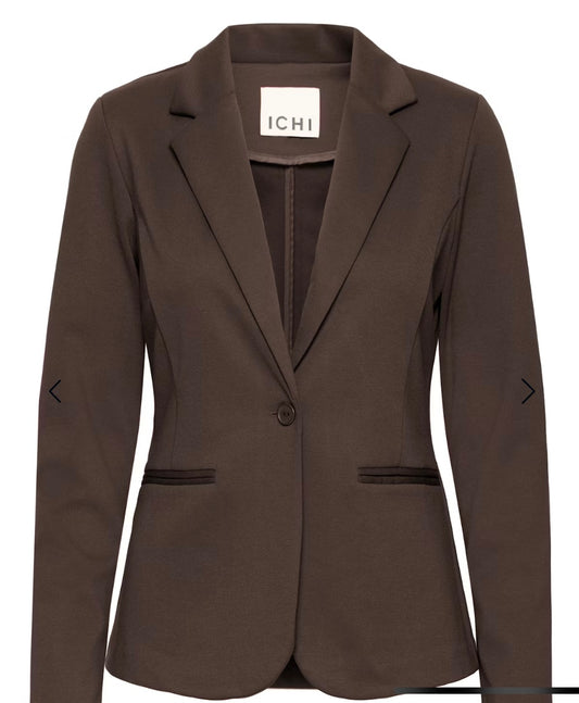 Kate Blazer | Chocolate