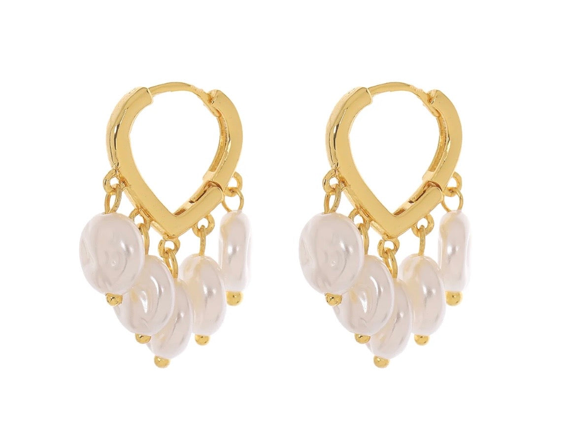 Pearl Drop Earrings | Gold